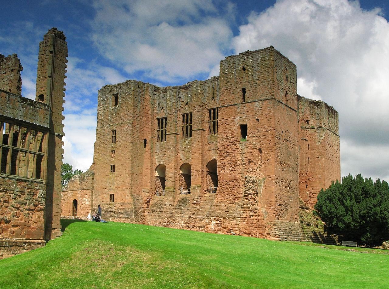 Kenilworth Castle - the Great Tower
